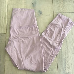 Lululemon aligns size 6 no tag